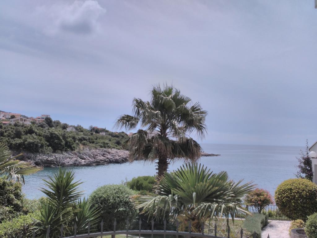 Villa Persik Utjeha-Bušat Extérieur photo